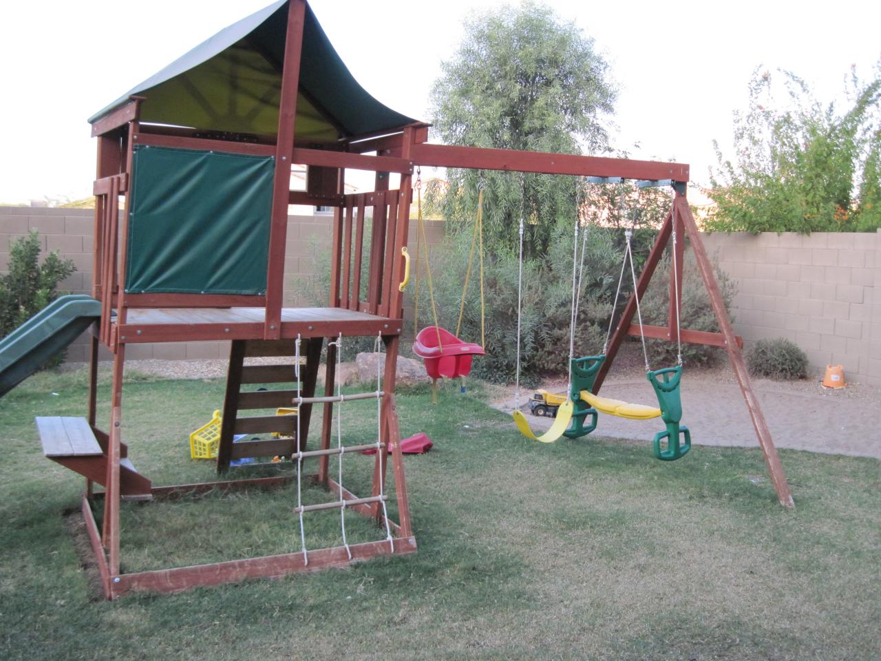 9322 West Rascon Loop Phoenix, AZ 85037 - Photo 3 of 3 Back Yard
