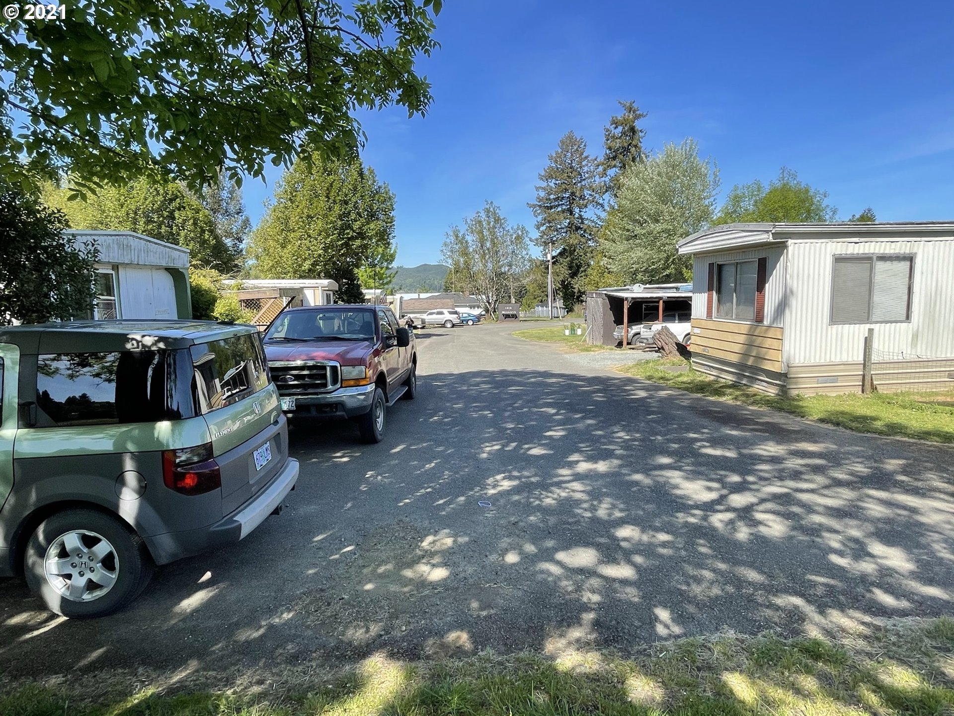 1815 Roseburg Road Myrtle Point, OR 97458 - Photo 3 of 16 Gallery Image 3