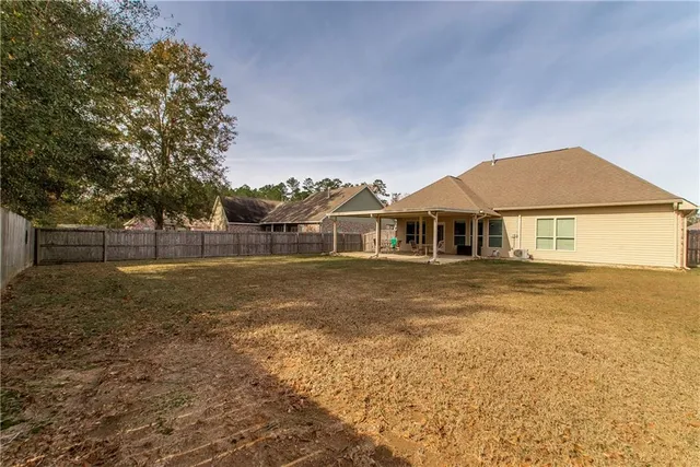 $275,000 | 193 Marionbelle Drive, Ponchatoula, LA 70454