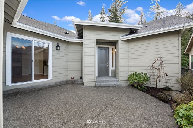 $865,000 | 23583 Northeast Twinberry Way, Redmond, WA 98053