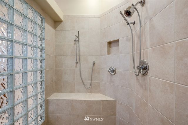 $865,000 | 23583 Northeast Twinberry Way, Redmond, WA 98053