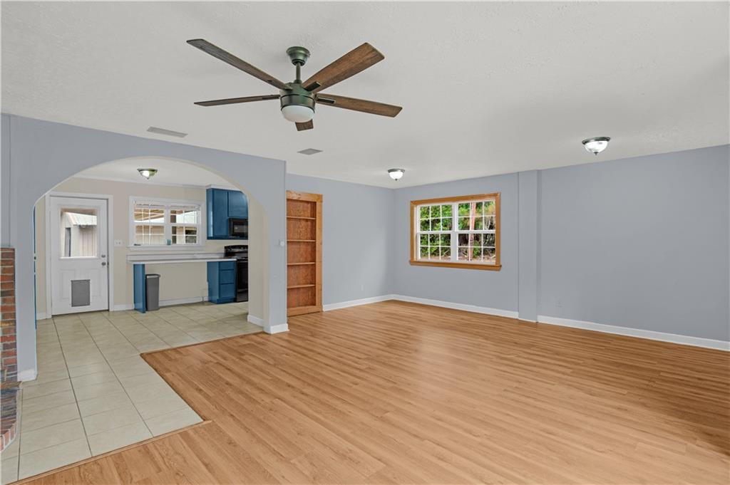 5837 Youmans Chapel Road Blackshear, GA 31516 - Photo 11 of 30