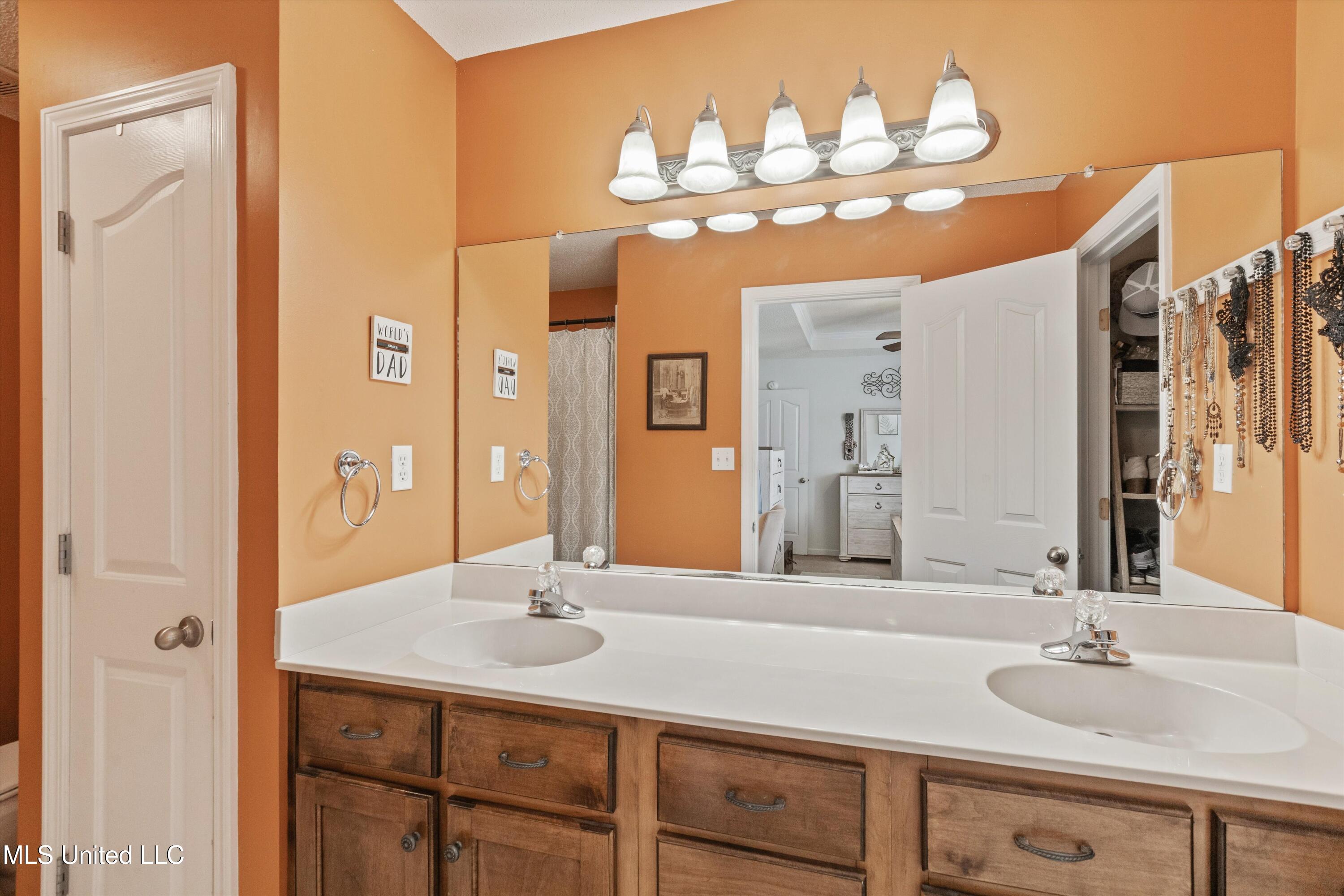 85 Desoto Avenue Hernando, MS 38632 - Photo 14 of 21 14-85 Desoto Ave-18