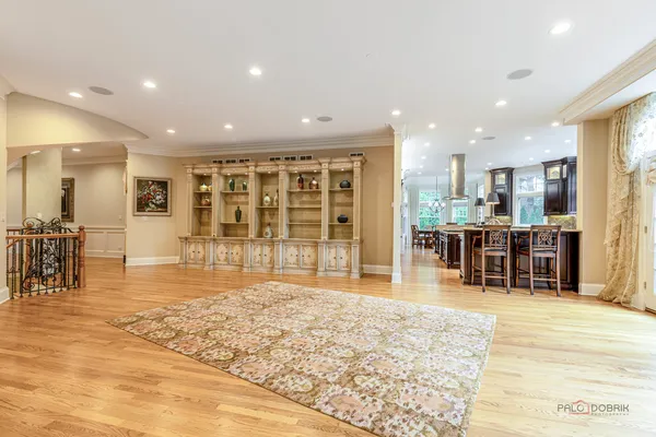 $3,599,900 | 64 Crescent Drive, Glencoe, IL 60022