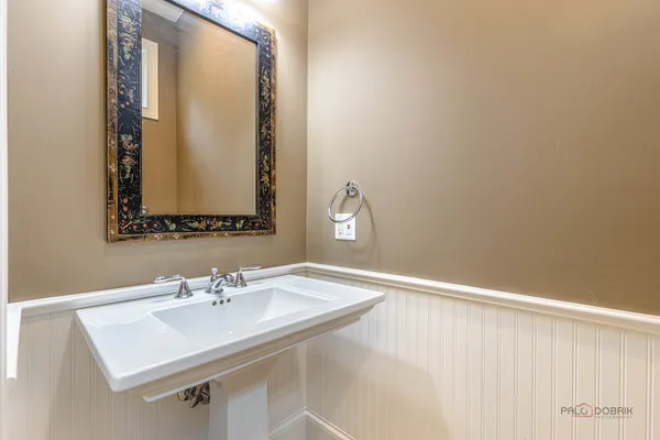 $3,599,900 | 64 Crescent Drive, Glencoe, IL 60022