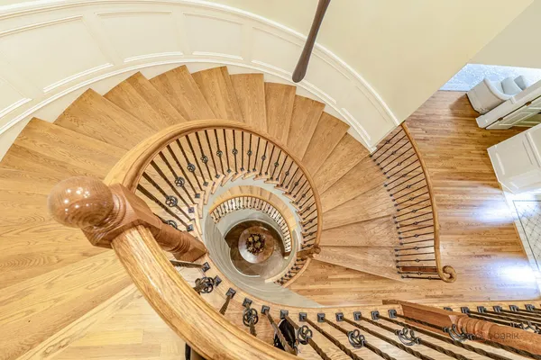 $3,599,900 | 64 Crescent Drive, Glencoe, IL 60022