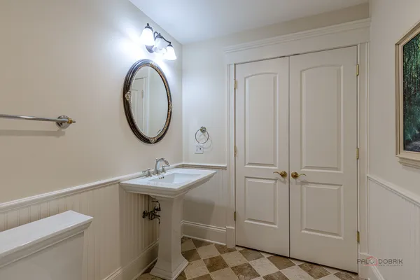 $3,599,900 | 64 Crescent Drive, Glencoe, IL 60022