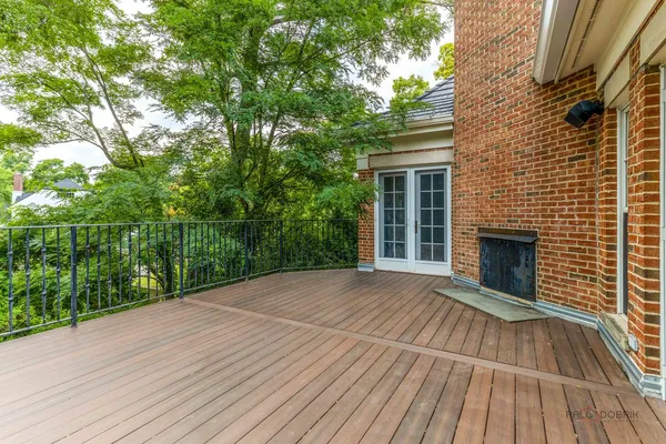 $3,599,900 | 64 Crescent Drive, Glencoe, IL 60022