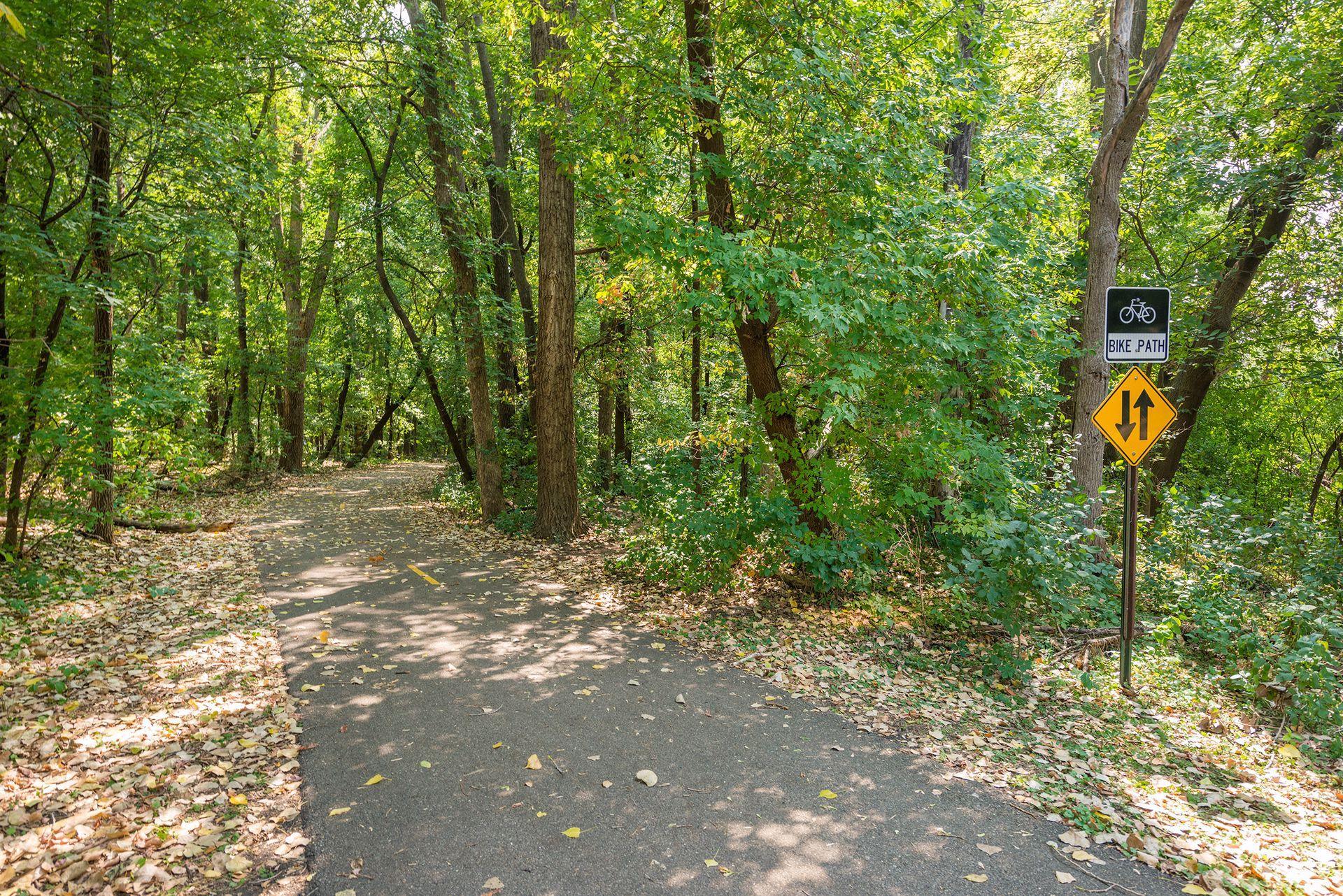 6066 Blake Ridge Road Edina, MN 55436 - Photo 36 of 38