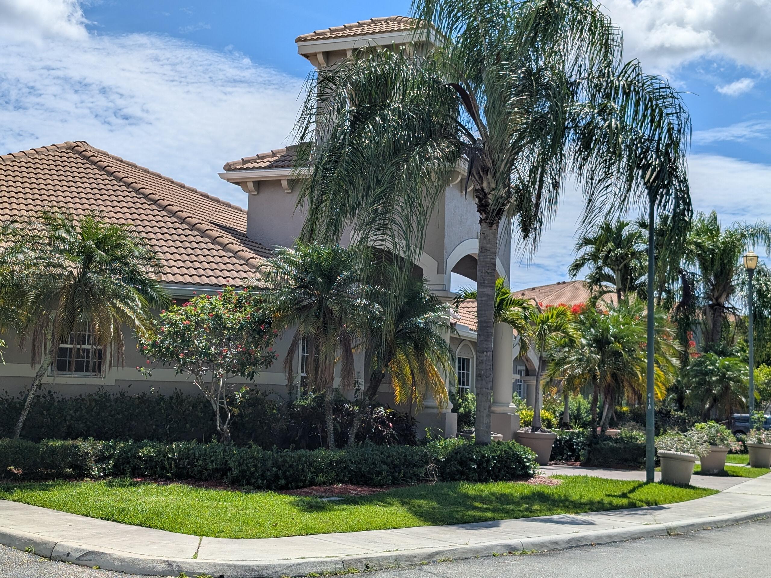 5001 Wiles Road, Unit 105 Coconut Creek, FL 33073 - Photo 19 of 32 1000013338