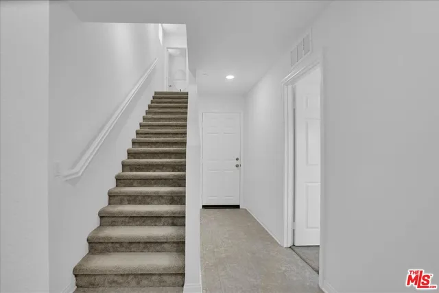 $4,995 | 725 Daniel Freeman Circle, Inglewood, CA 90301