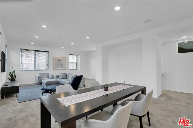 $4,995 | 725 Daniel Freeman Circle, Inglewood, CA 90301