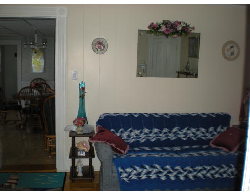 10 Rowe Street Lawrence, MA 01843 - Photo 8 of 13 Gallery Image 8