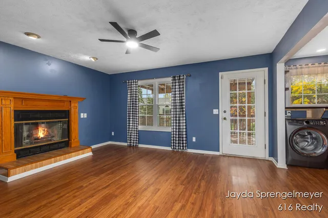 $430,000 | 5450 Golfcrest Court Southwest, Wyoming, MI 49509