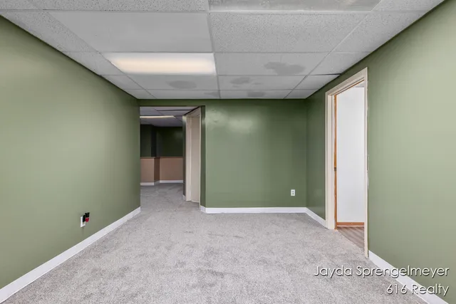 $430,000 | 5450 Golfcrest Court Southwest, Wyoming, MI 49509