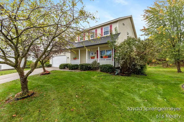 $430,000 | 5450 Golfcrest Court Southwest, Wyoming, MI 49509