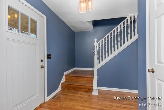 $430,000 | 5450 Golfcrest Court Southwest, Wyoming, MI 49509