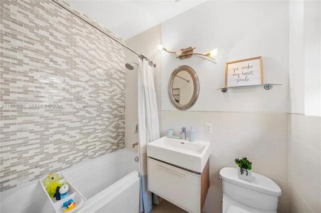 $5,955 | 7222 Trouville Esplanade, Miami Beach, FL 33141