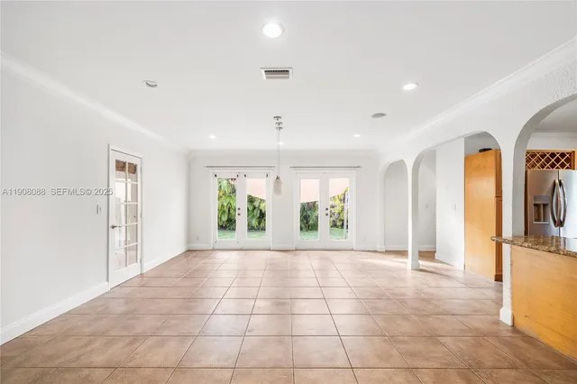 $5,955 | 7222 Trouville Esplanade, Miami Beach, FL 33141