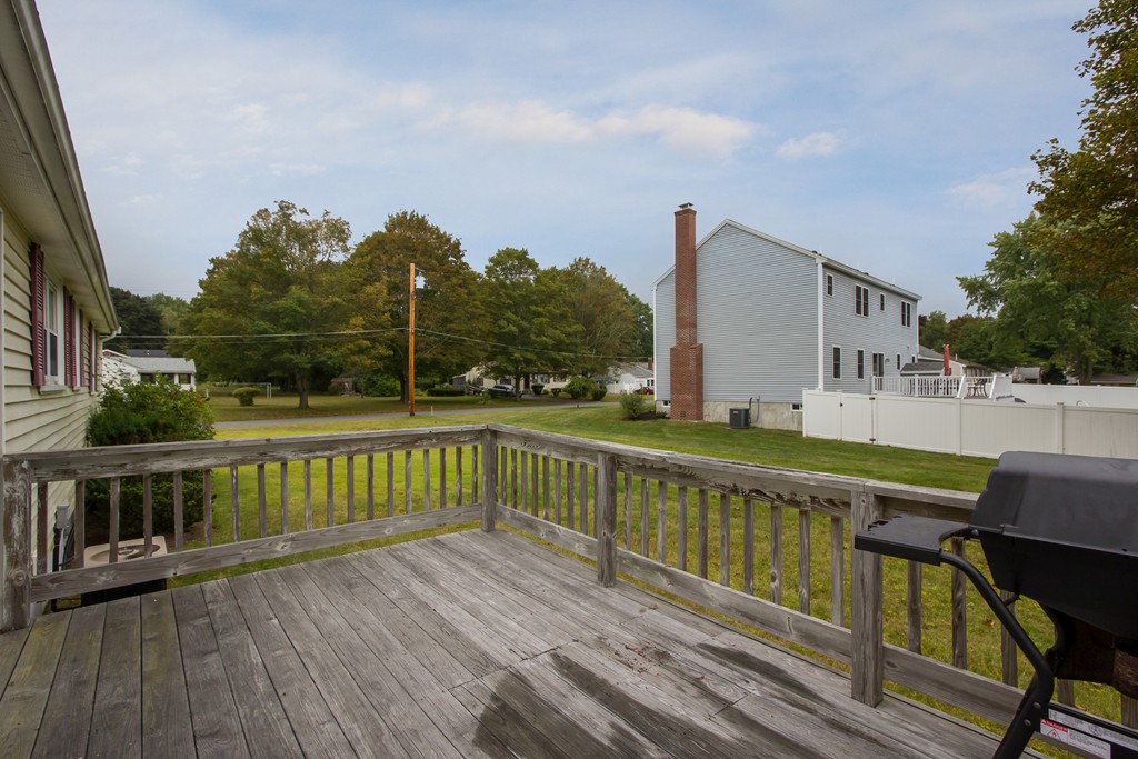 20 Mulhall Drive Ashland, MA 01721 - Photo 5 of 19