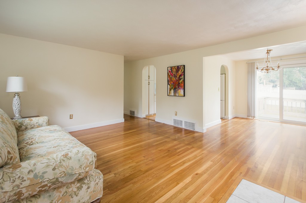 20 Mulhall Drive Ashland, MA 01721 - Photo 6 of 19