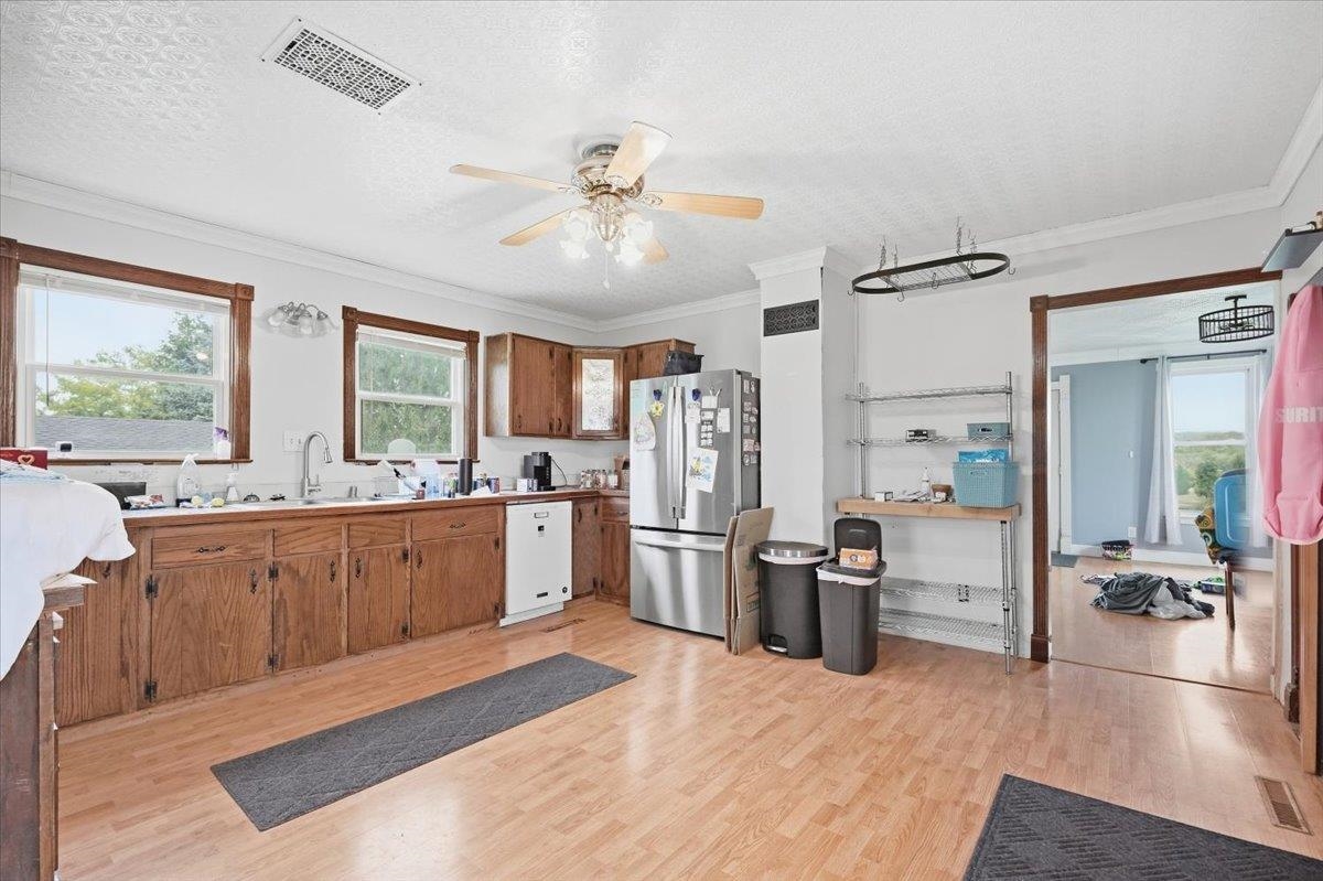 596 Portland Road Waterloo, WI 53594 - Photo 9 of 46 Gallery Image 9