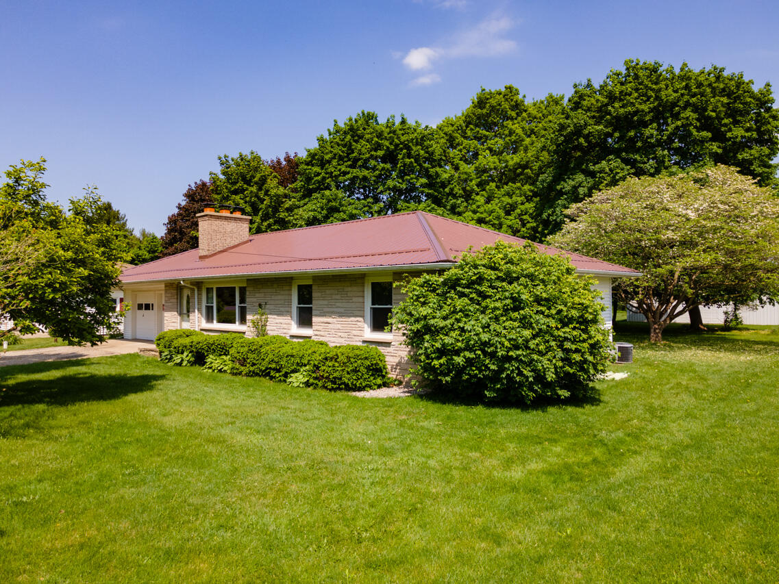 12159 South Sprinkle Road Vicksburg, MI 49097 - Photo 21 of 34 12159 S Sprinkle Rd-32