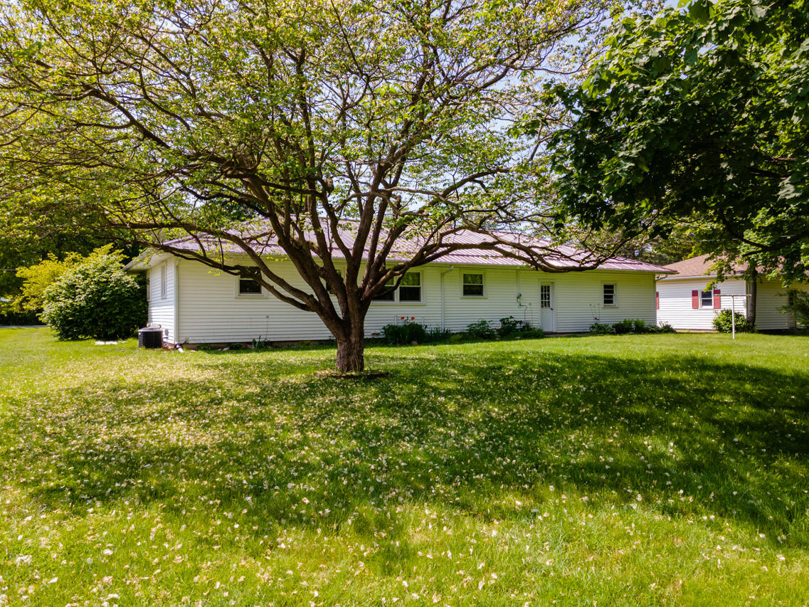 12159 South Sprinkle Road Vicksburg, MI 49097 - Photo 25 of 34 12159 S Sprinkle Rd-25
