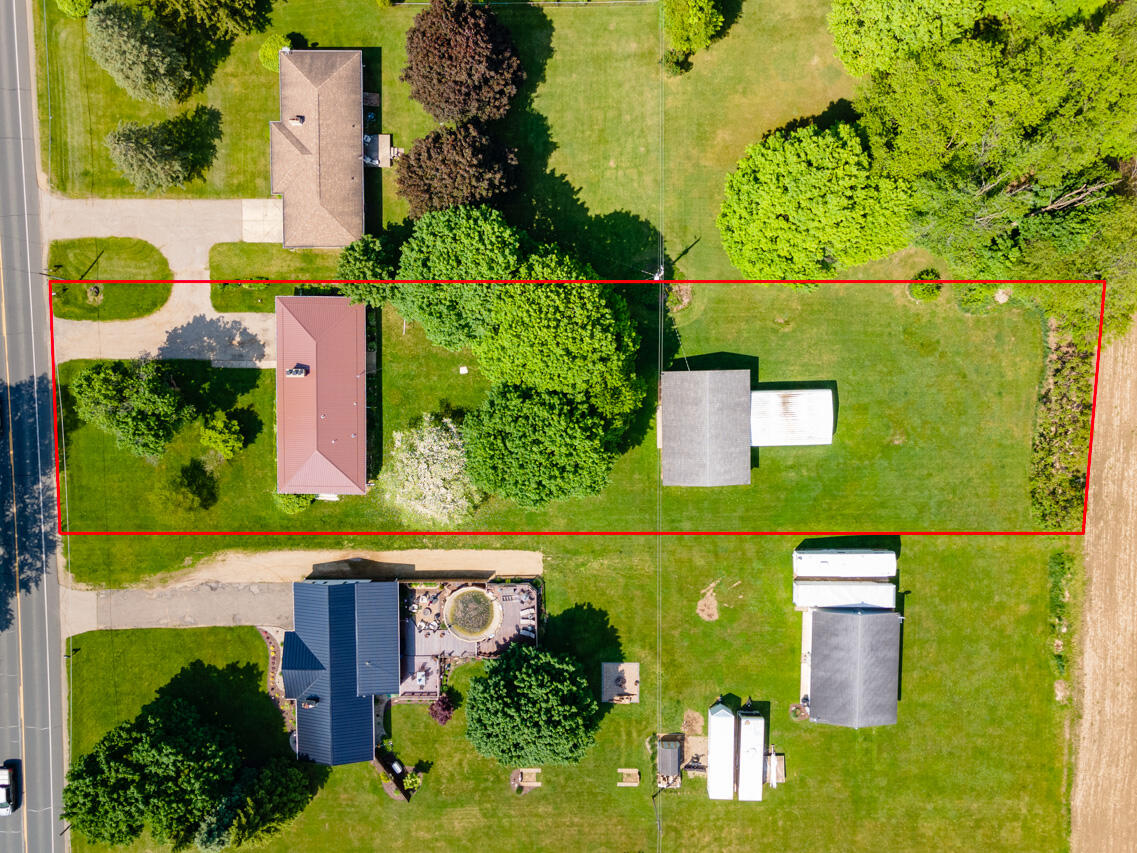 12159 South Sprinkle Road Vicksburg, MI 49097 - Photo 3 of 34 .