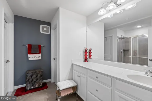 $393,000 | 9735 Tealbriar Drive, Unit 253, Upper Marlboro, MD 20772