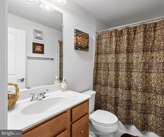 $393,000 | 9735 Tealbriar Drive, Unit 253, Upper Marlboro, MD 20772