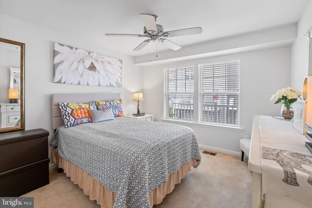 $393,000 | 9735 Tealbriar Drive, Unit 253, Upper Marlboro, MD 20772