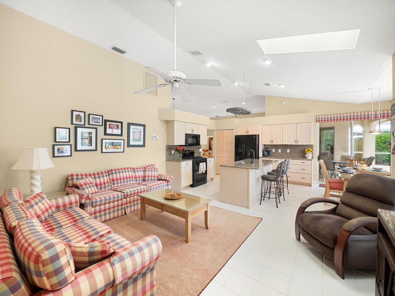 205 Eagleton Estates Boulevard Palm Beach Gardens, FL 33418 - Photo 17 of 22 Eagleton7