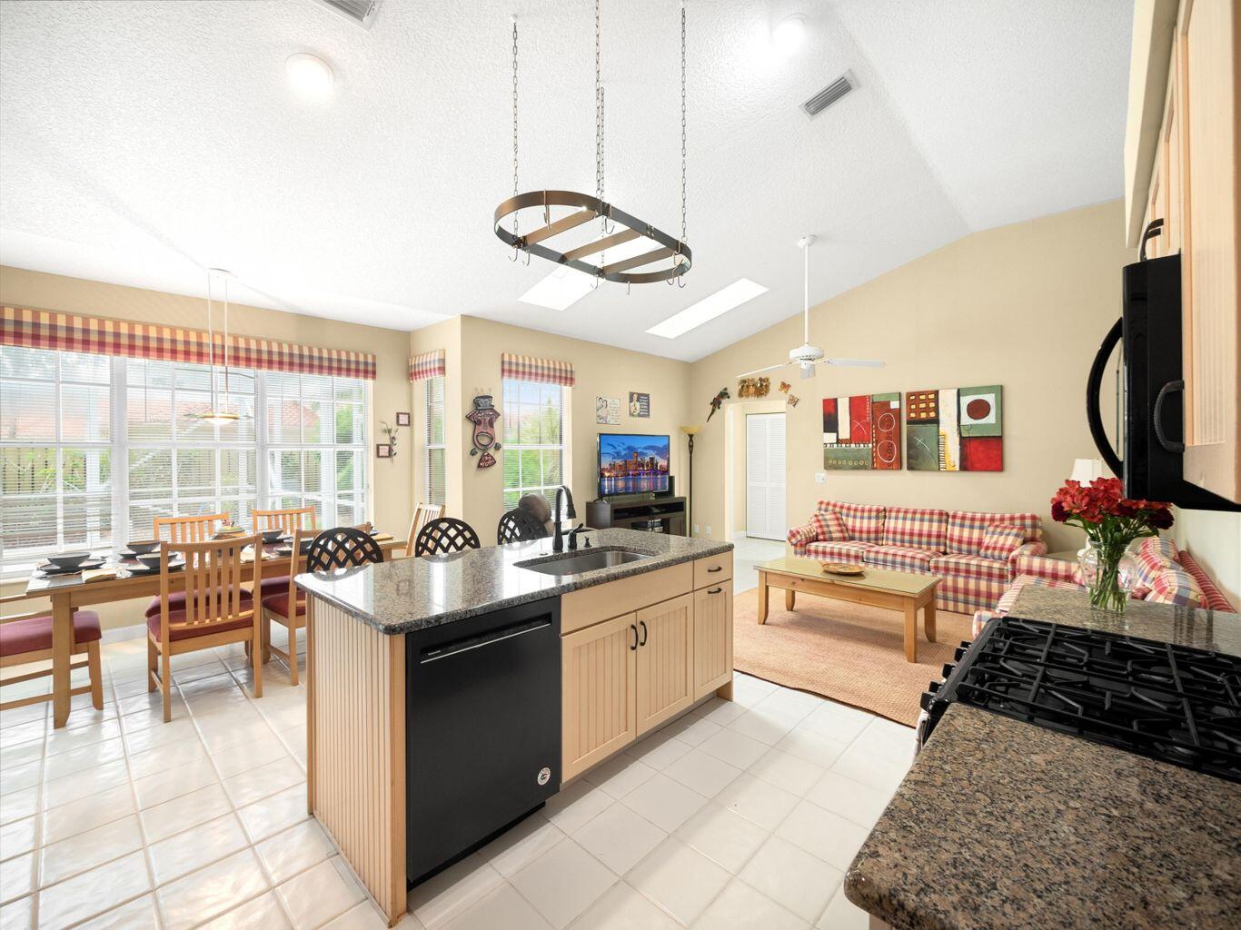 205 Eagleton Estates Boulevard Palm Beach Gardens, FL 33418 - Photo 18 of 22 Eagleton6