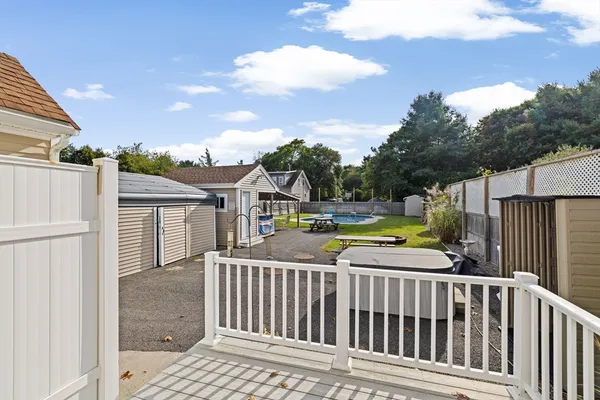 $749,900 | 2783 Cranberry Highway, Wareham, MA 02571