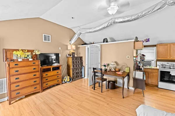 $749,900 | 2783 Cranberry Highway, Wareham, MA 02571