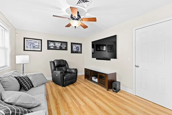 $749,900 | 2783 Cranberry Highway, Wareham, MA 02571