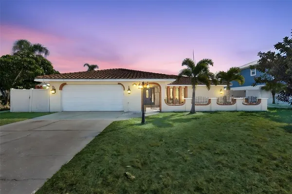 $675,000 | 6523 King Palm Way, Apollo Beach, FL 33572