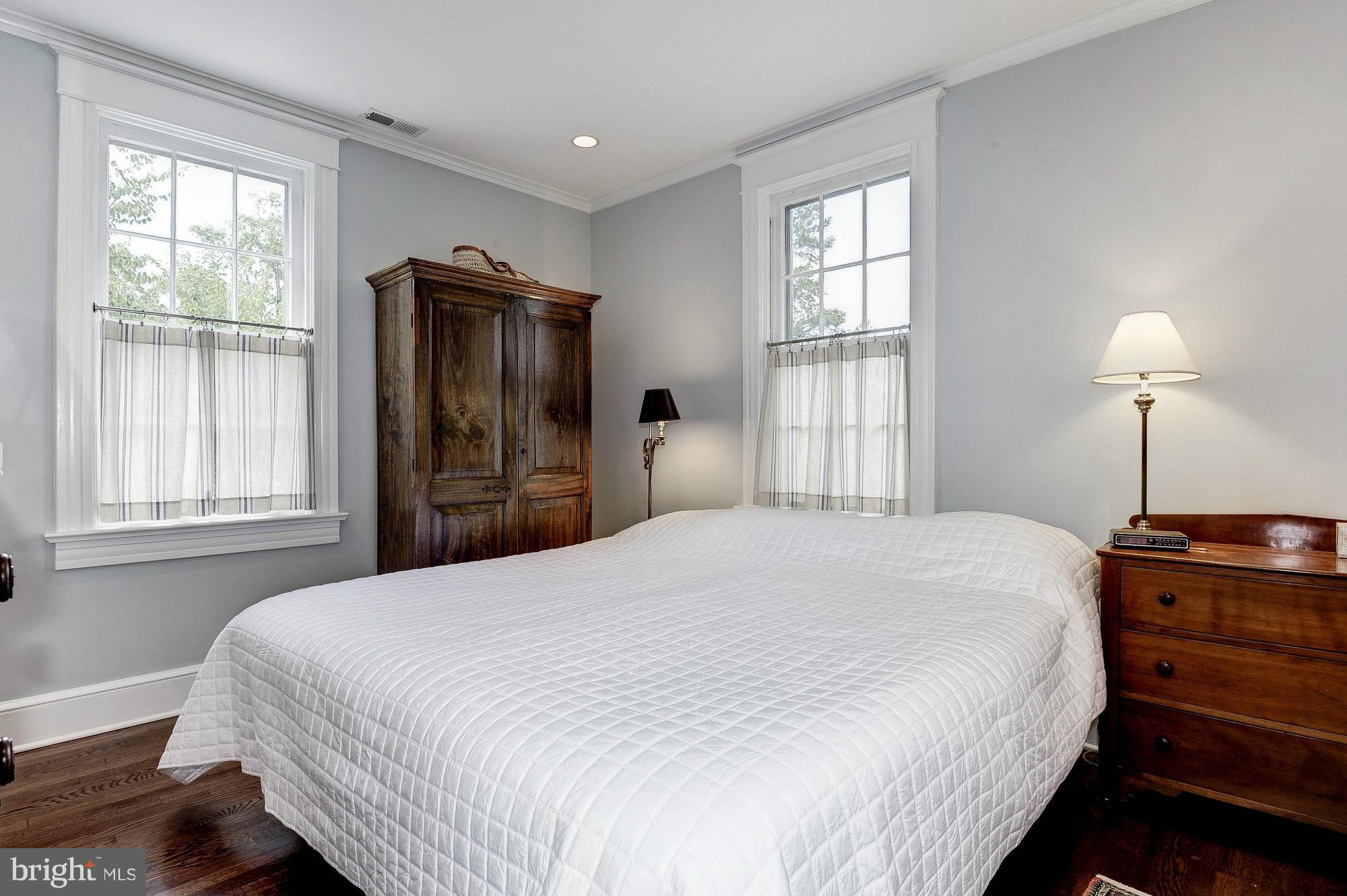 408 Rucker Place Alexandria, VA 22301 - Photo 11 of 25 MASTER BEDROOM