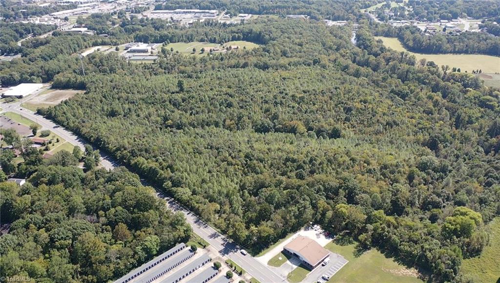 1 West Stadium Dr