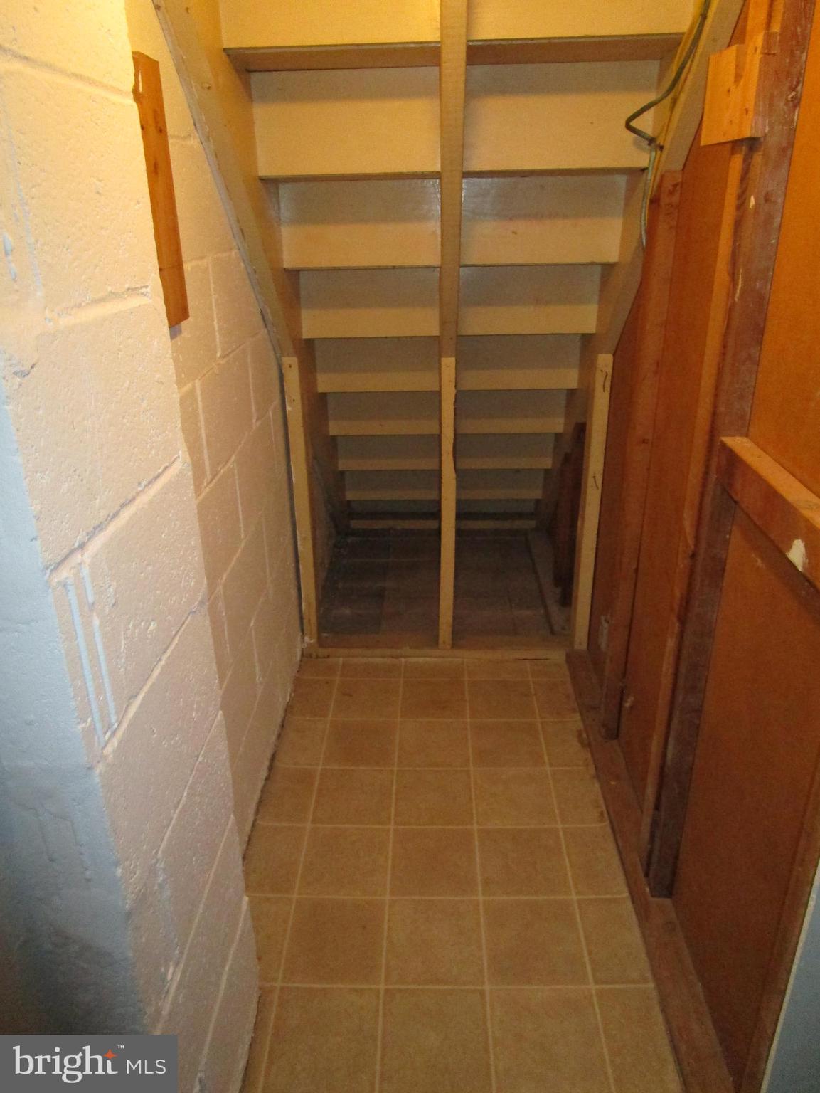1639 Langford Road Baltimore, MD 21207 - Photo 17 of 24 Storage