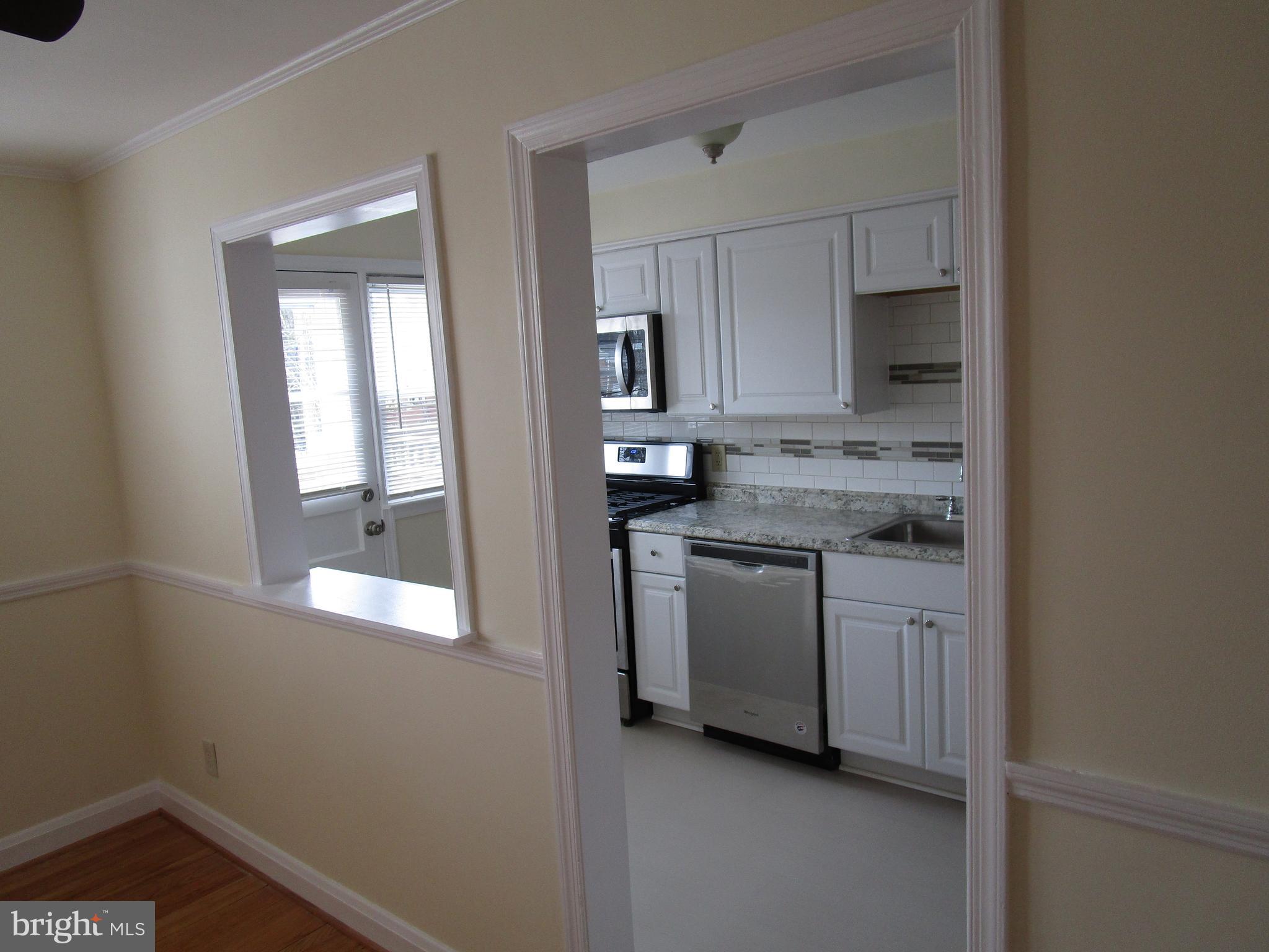 1639 Langford Road Baltimore, MD 21207 - Photo 5 of 24 View