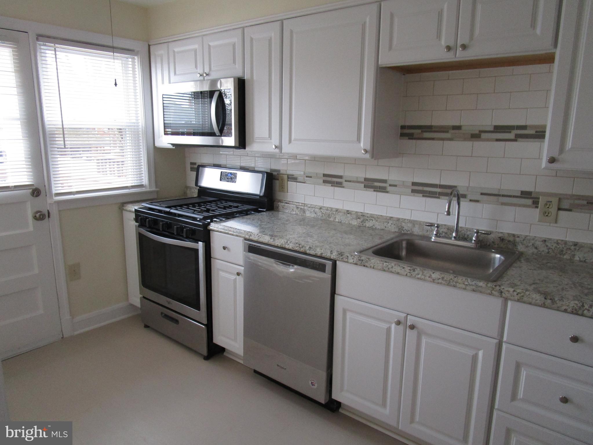 1639 Langford Road Baltimore, MD 21207 - Photo 7 of 24 Kitchen