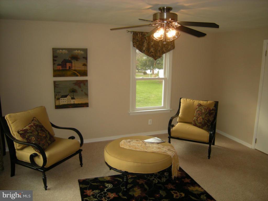 1617 Buttercup Road Lancaster, PA 17602 - Photo 14 of 20 Gallery Image 14