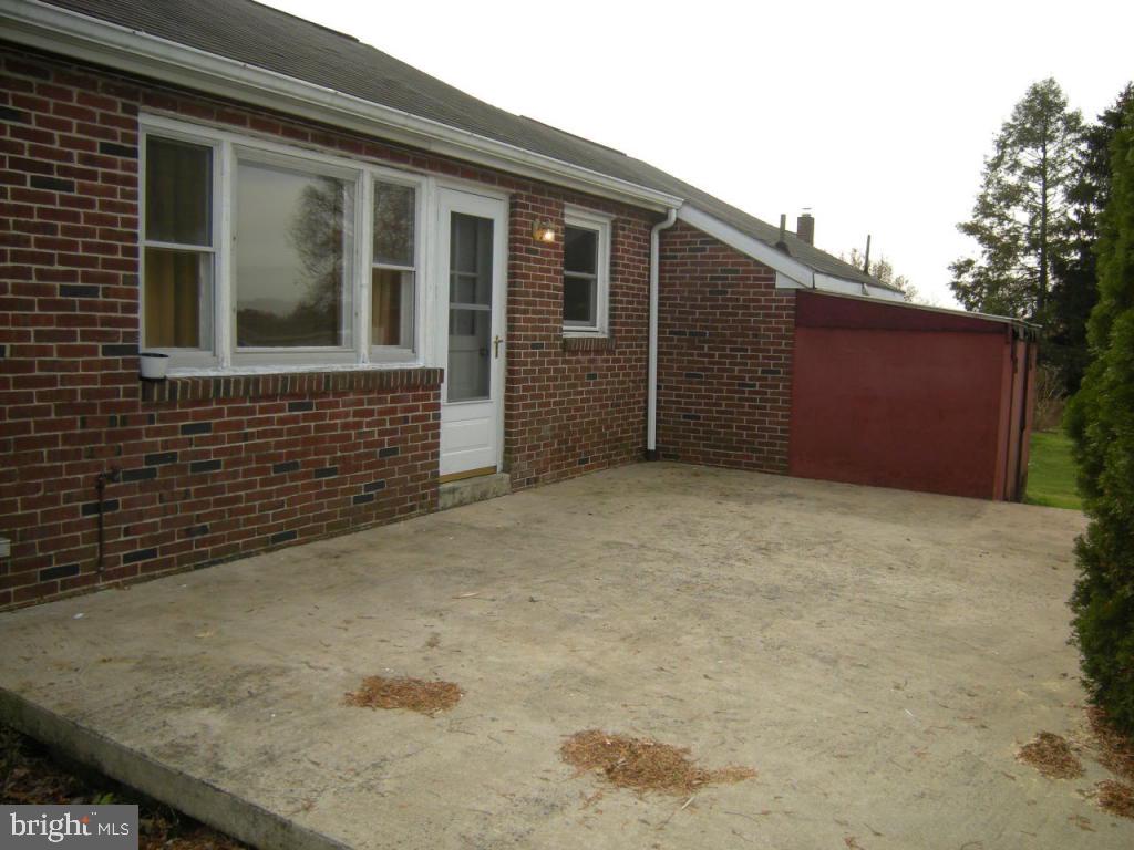1617 Buttercup Road Lancaster, PA 17602 - Photo 17 of 20 Gallery Image 17