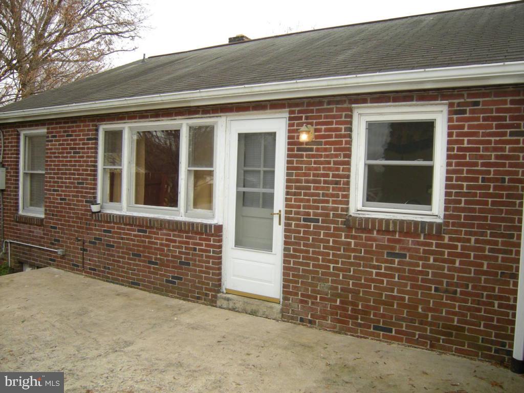 1617 Buttercup Road Lancaster, PA 17602 - Photo 18 of 20 Gallery Image 18