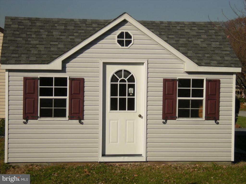 1617 Buttercup Road Lancaster, PA 17602 - Photo 19 of 20 Gallery Image 19