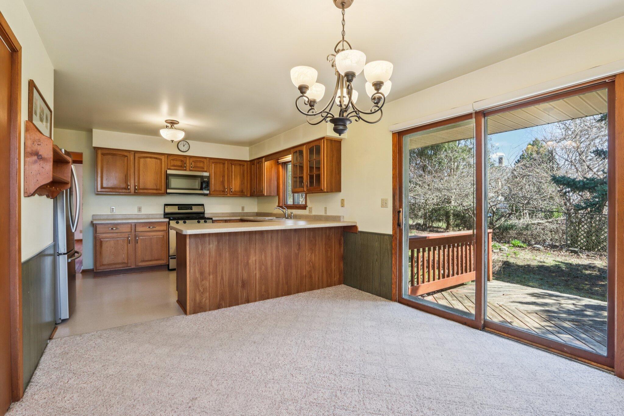 428 Ridge Avenue Burlington, WI 53105 - Photo 18 of 65 11-web-or-mls-Ridge Ave-S0804-011