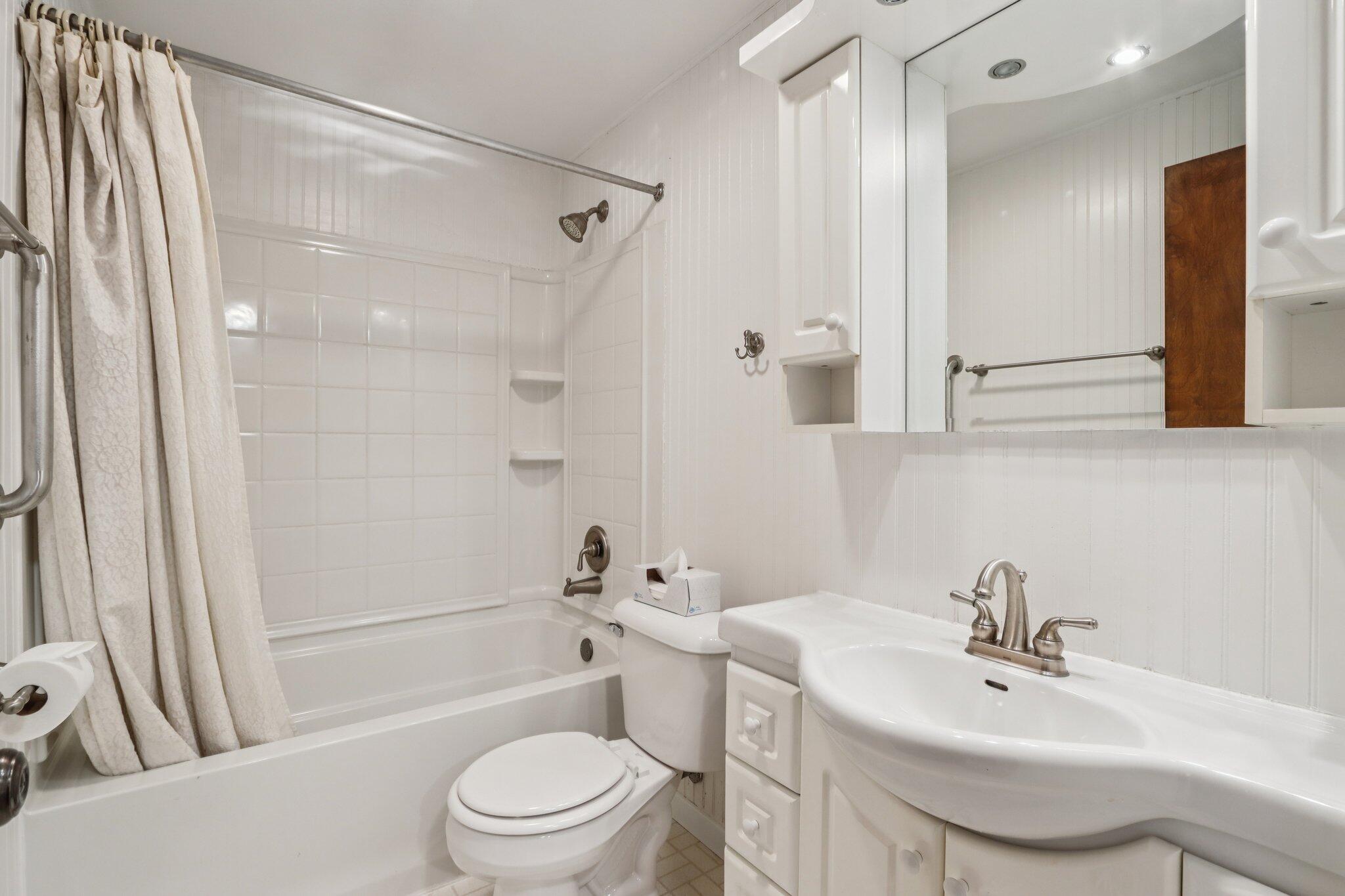 428 Ridge Avenue Burlington, WI 53105 - Photo 26 of 65 46-web-or-mls-Ridge Ave-S0804-046