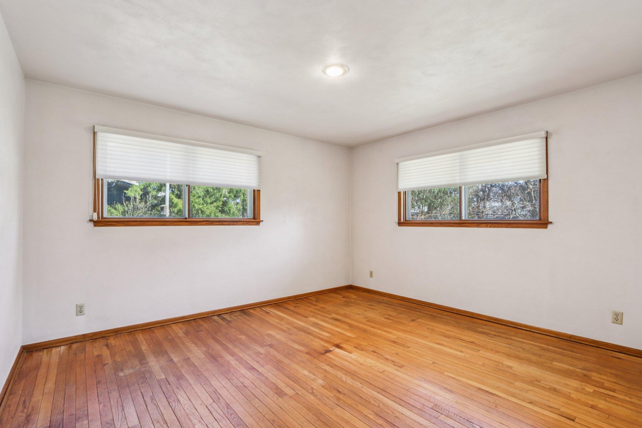 428 Ridge Avenue Burlington, WI 53105 - Photo 27 of 65 19-web-or-mls-Ridge Ave-S0804-019